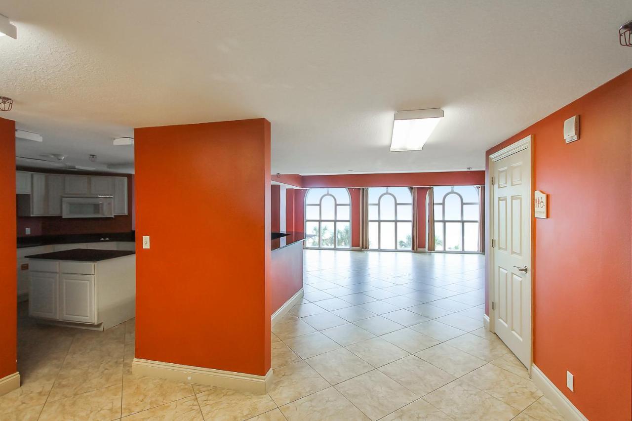 Calypso Resort And Towers #801-W By Book That Condo Panama City Beach Exterior photo