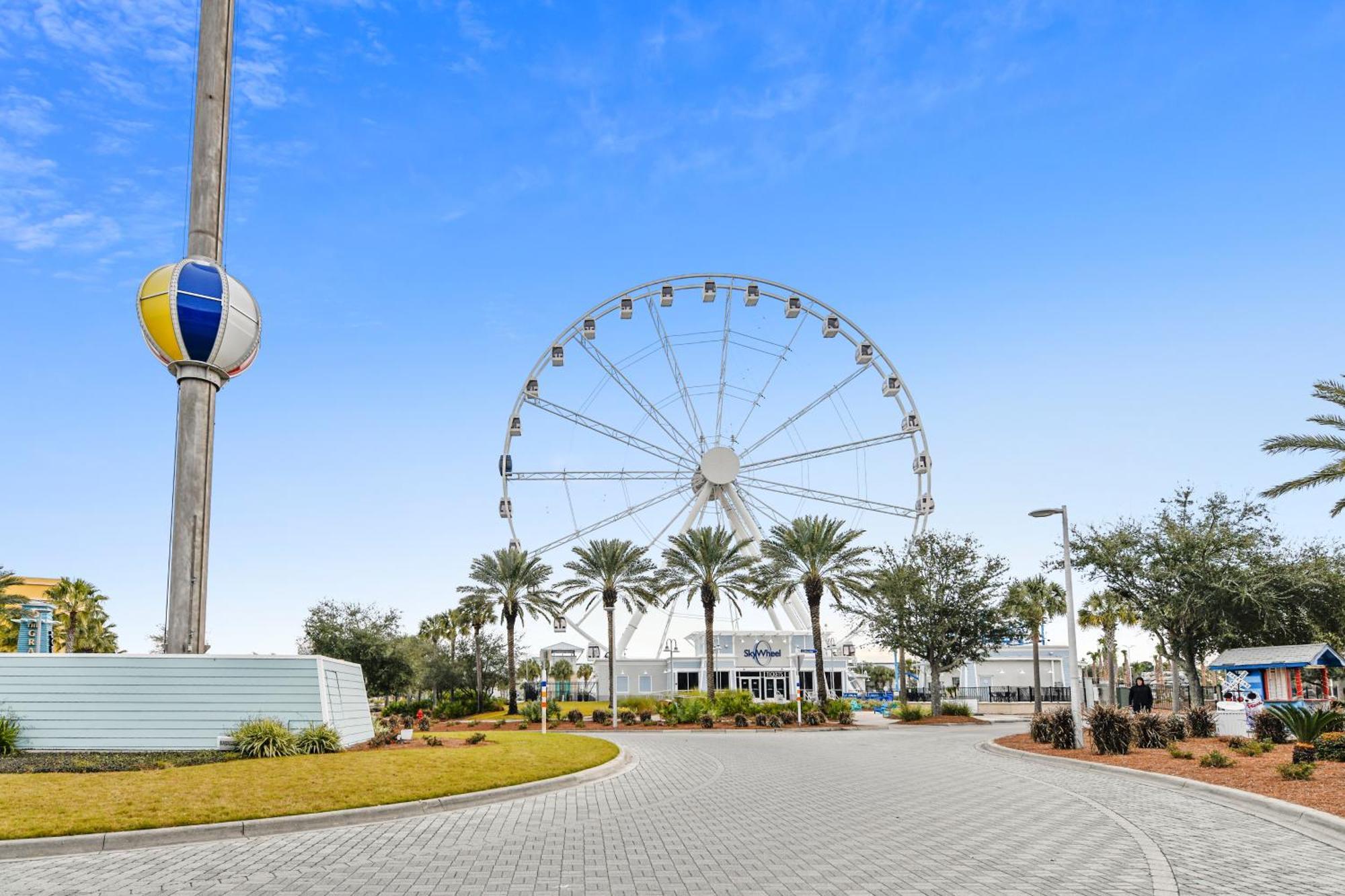 Calypso Resort And Towers #801-W By Book That Condo Panama City Beach Exterior photo